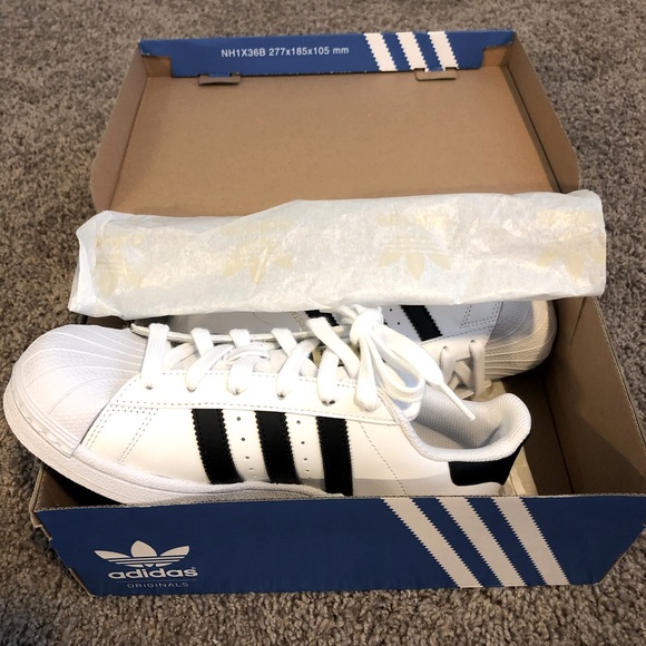 adidas supertas